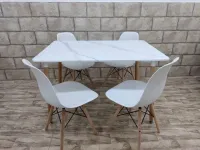 Table à Manger Scandinave 4 Prs. طاولة طعام اسكندنافية  