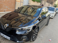 voitures-renault-clio-5-2022-enetons-mohammadia-alger-algerie