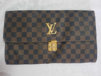 antiquites-collections-صاك-من-جلد-ماركة-louis-vuitton-34cm20cm-tlemcen-algerie