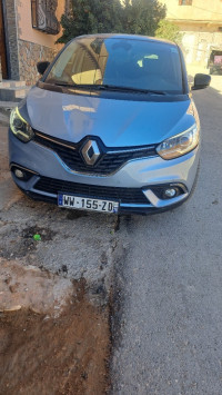 voitures-renault-scenic-conquest-2018-ghardaia-algerie