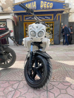 motos-scooters-yamaha-stunt-mbk-2013-batna-algerie