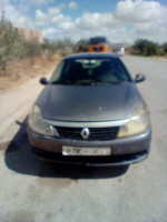 voitures-renault-symbol-2010-بدون-محرك-bouira-algerie