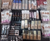 Lot maquillage original caba disponible nabi3 fih 3la b3d