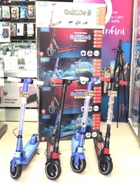 Trottinette électrique enfant 