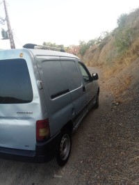 cars-peugeot-partner-2006-origin-bejaia-algeria