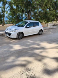 cars-peugeot-206-plus-2011-larhat-tipaza-algeria