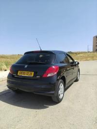 voitures-peugeot-207-2012-medea-algerie