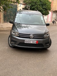 السيارات-النفعية-volkswagen-caddy-2018-comfort-عين-مليلة-أم-البواقي-الجزائر