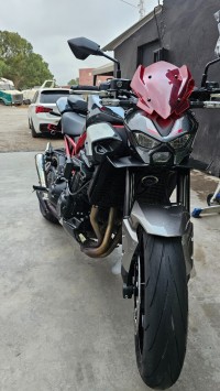 دراجات-نارية-وسكوترات-kawasaki-z900-2025-شراقة-الجزائر