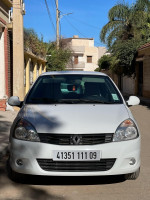 voitures-renault-clio-campus-2011-extreme-blida-algerie