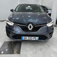 moyenne-berline-renault-megane-3-2022-taher-jijel-algerie