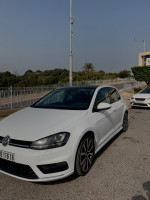 moyenne-berline-volkswagen-golf-7-2016-kouba-alger-algerie