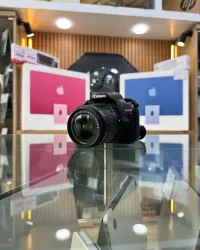 Canon T6 (1300D) avec 18-55mm en excellent état batterie et chargeur  Click : 30k