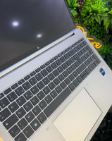 pc-portable-hp-zbook-firefly-16-g9-i7-12eme-16gb512gb-iris-xe-bab-ezzouar-alger-algerie