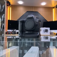 آلة-تصوير-canon-5d-mark-iv-boitier-nu-en-excellent-etat-avec-grip-batterie-et-chargeur-باب-الزوار-الجزائر