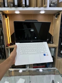 LG GRAM 14 INTEL I7 1165G7 16GB/256GB 14 POUCE FHD
