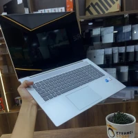 HP ENVY 17