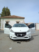 voitures-peugeot-208-2014-allure-tixter-bordj-bou-arreridj-algerie