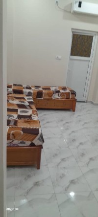 شقة-كراء-ستوديو-الجزائر-الكاليتوس
