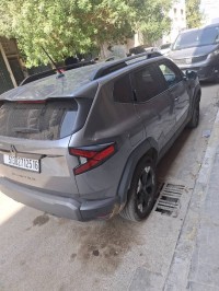 سيارات-renault-dester-2025-dzl-boit-auto-الجزائر-وسط