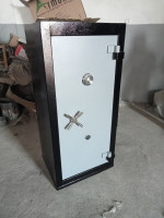 securite-alarme-fabrication-de-coffre-armoire-blindee-douera-alger-algerie