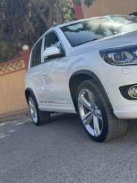 سيارات-volkswagen-tiguan-2016-r-line-السنية-وهران-الجزائر