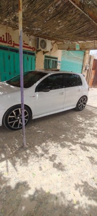 السيارات-النفعية-volkswagen-golf-6-2011-style-بشار-الجزائر