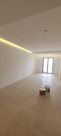 شقة-بيع-3-غرف-4-الجزائر-باب-الزوار
