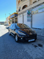 voitures-peugeot-207-2012-sportium-bouira-algerie