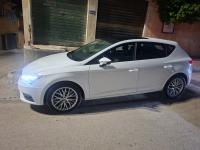 سيارات-seat-leon-2019-urban-درارية-الجزائر