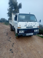 شاحنة-dyna-toyota-bu-25-أكفادو-بجاية-الجزائر