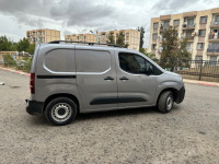 voitures-fiat-doblo-2023-bouira-algerie