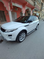 tout-terrain-suv-land-rover-range-evoque-2014-biskra-algerie