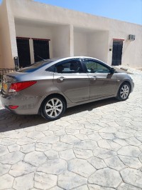 سيارات-hyundai-accent-rb-4-portes-2018-prestige-باتنة-الجزائر