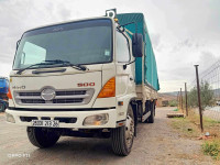 camion-hino-15-21-2013-medea-algerie