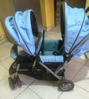 produits-pour-bebe-poussette-jumeaux-neuf-ain-el-turck-oran-algerie