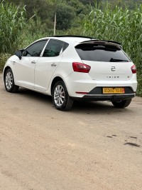 سيارات-seat-ibiza-2013-fully-toit-ouvrant-بني-عمران-بومرداس-الجزائر