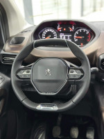 commerciale-peugeot-refter-gt-2023-maghnia-tlemcen-algerie