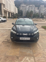 automobiles-vehicules-dacia-sandero-stepway-type-iii-2023-expression-dely-brahim-alger-algerie