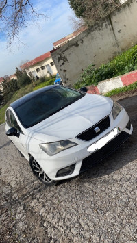 voitures-seat-ibiza-2013-fully-toit-ouvrant-tizi-ouzou-algerie