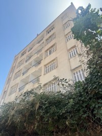 شقة-بيع-4-غرف-تيزي-وزو-الجزائر