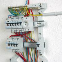 بناء-و-أشغال-electricien-batiment-بوزريعة-الجزائر