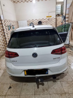 moyenne-berline-volkswagen-golf-7-2014-sidi-okba-biskra-algerie