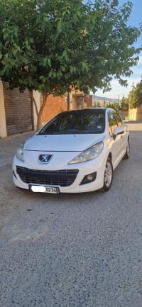 voitures-peugeot-207-2012-mansoura-bordj-bou-arreridj-algerie