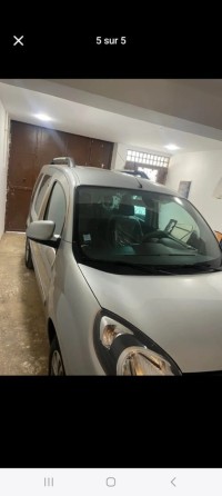 سيارات-renault-kangoo-2022-وهران-الجزائر