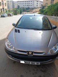 سيارات-peugeot-206-2004-عين-النعجة-الجزائر