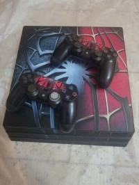 consoles-ps4-pro-flache-ain-el-turck-oran-algeria