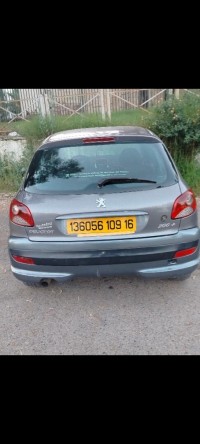 سيارات-peugeot-206-plus-2009-برج-الكيفان-الجزائر