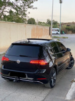 voitures-volkswagen-golf-7-2018-batna-algerie