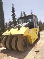 engin-compacteur-pneumatique-compactuer-2006-mostaganem-algerie